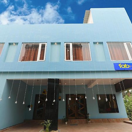 Fabhotel Blueark Лакнау Екстериор снимка